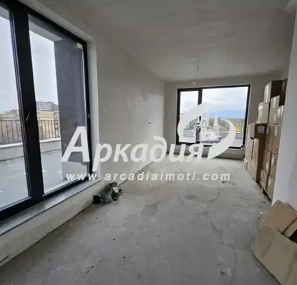 Снимка 4 — Двустаен апартамент в Пловдив, Кършияка