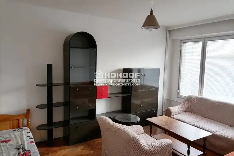 Двустаен апартамент в Пловдив, Кършияка