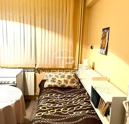 Снимка 5 — Двустаен апартамент с тераса в Кършияка, Пловдив