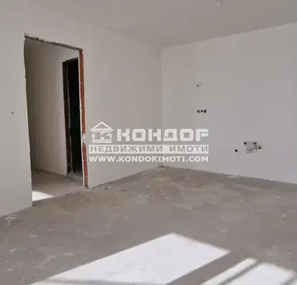 Снимка 2 — Двустаен апартамент в Пловдив, Кършияка