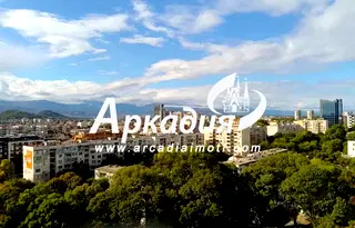 Двустаен апартамент с панорамна гледка в Кършияка, Пловдив