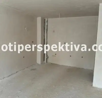 Снимка 2 — Двустаен апартамент в Кършияка с тераса до х-л Ст.Петербург