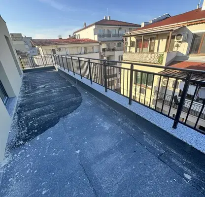 Снимка 3 — Тристаен апартамент с тераса в нова сграда в Кючук Париж, Пловдив