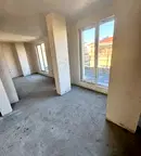 Тристаен апартамент с тераса в нова сграда в Кючук Париж, Пловдив