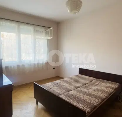 Снимка 3 — Двустаен апартамент в Пловдив, Кючук Париж