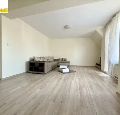 Photo 2 — Spacious 2-room apartment in Kyuchuk Parizh with terrace