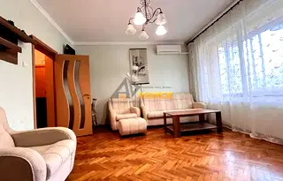 Двустаен апартамент с две тераси в Лазур, Бургас