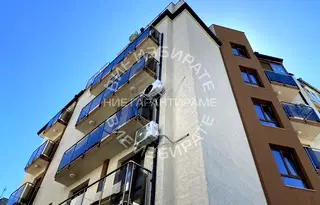Двустаен апартамент във Варна, Левски 1
