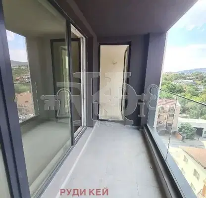 Снимка 5 — Двустаен апартамент с тераса в Левски, Варна