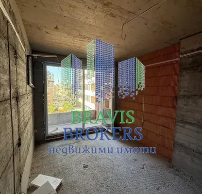 Снимка 5 — Двустаен апартамент във Варна, Левски 1