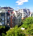 Двустаен апартамент с паркомясто в Лозенец, София