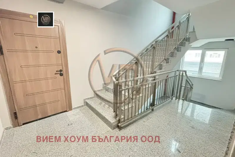 Двустаен апартамент във Варна, Лятно кино Тракия