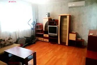 Двустаен апартамент в София, Люлин 10
