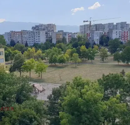 Снимка 2 — Двустаен апартамент в София, Люлин 2