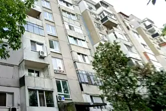 Двустаен апартамент в София, Люлин 9
