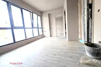 Двустаен апартамент с голяма тераса и морска панорама в Ален мак, Варна