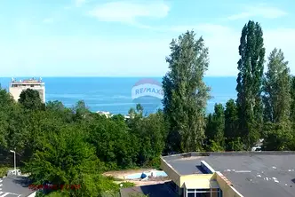 Двустаен апартамент във Варна, м-т Ален мак