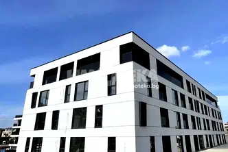 Двустаен апартамент с балкон в Малинова долина, София