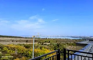 Двустаен апартамент с панорамна морска гледка в Меден рудник, Бургас