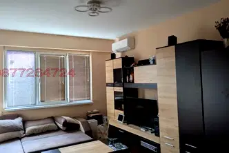 Двустаен апартамент в Монтана, Младост 2