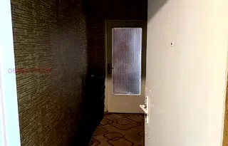 Двустаен апартамент в Ловеч, Младост