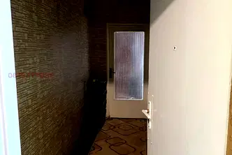 Двустаен апартамент в Ловеч, Младост