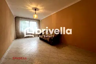 Двустаен апартамент с балкон в Надежда 3, София