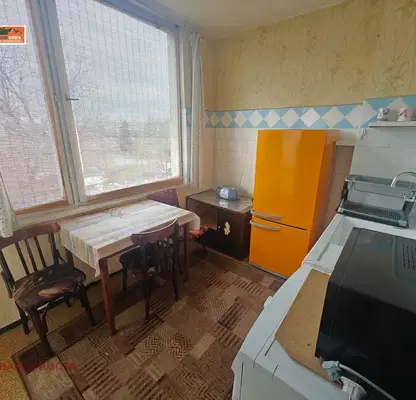Снимка 5 — Двустаен апартамент в Пазарджик, Окръжна болница