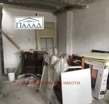 Снимка 3 — Двустаен апартамент във Варна, Операта