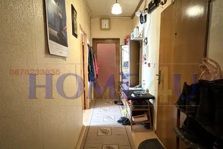 Двустаен апартамент в Благоев, Орлова чука