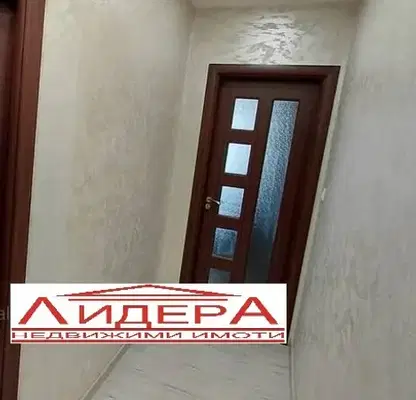 Снимка 4 — Двустаен апартамент в Пловдив, Остромила