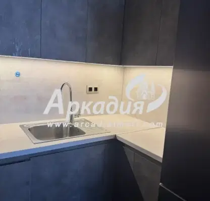 Снимка 5 — Двустаен апартамент в Пловдив, Остромила
