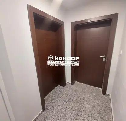 Снимка 4 — Двустаен апартамент в Пловдив, Остромила