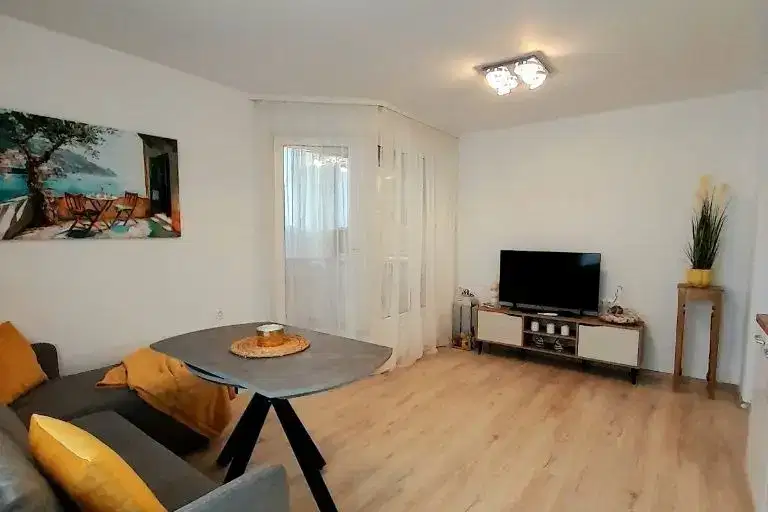 2-bedroom apartment in Varna, Pobeda