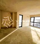 Двустаен апартамент във Варна, Погреби