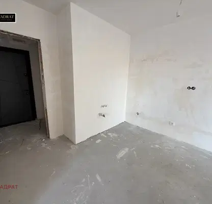 Снимка 2 — Двустаен апартамент с голяма тераса и гледка към езерото в Погреби, Варна