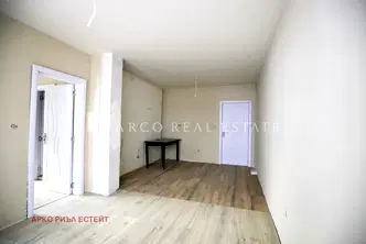 Двустаен апартамент в София, Разсадника