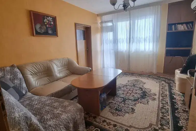 2-bedroom apartment in Благоев, Широк център