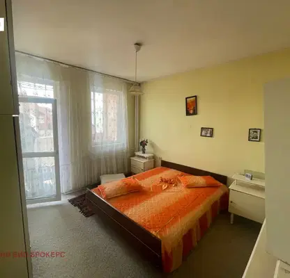 Photo 3 — Two-room apartment in Shirok Tsentar, Pleven with balcony