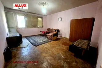 Двустаен апартамент в Русе, Широк център