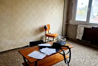 Двустаен апартамент в Плевен, Сторгозия