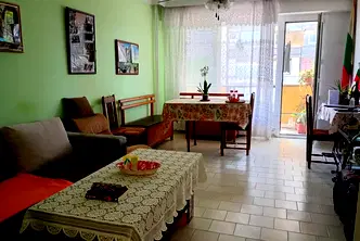 Двустаен апартамент в Плевен, Сторгозия