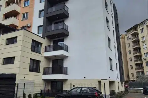 Двустаен апартамент в София, Сухата река
