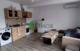 Двустаен апартамент в Шумен, Томбул джамия