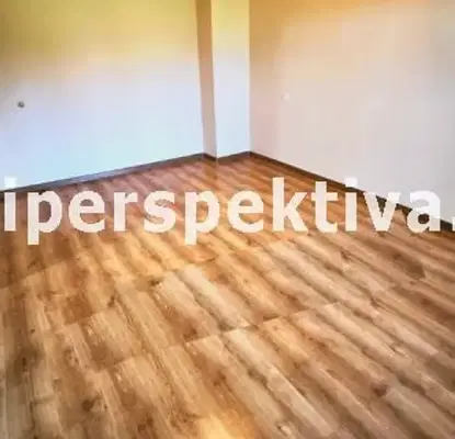 Снимка 4 — Двустаен апартамент в Пловдив, Тракия
