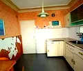 Снимка 4 — Двустаен апартамент в Шумен, Тракия