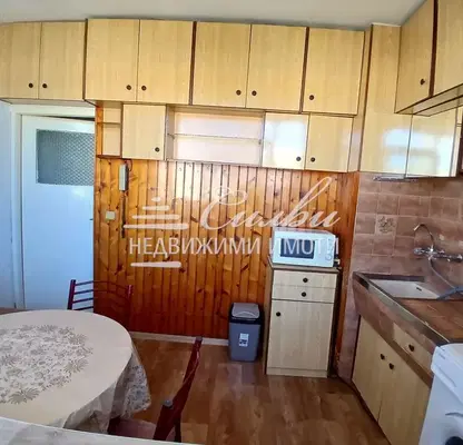 Снимка 5 — Двустаен апартамент в Шумен, Тракия