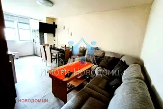 Двустаен апартамент в Шумен, Тракия