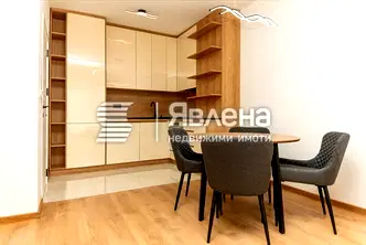 Двустаен апартамент в Пловдив, Тракия