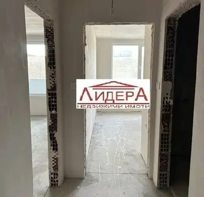 Снимка 4 — Двустаен апартамент в Пловдив, Тракия